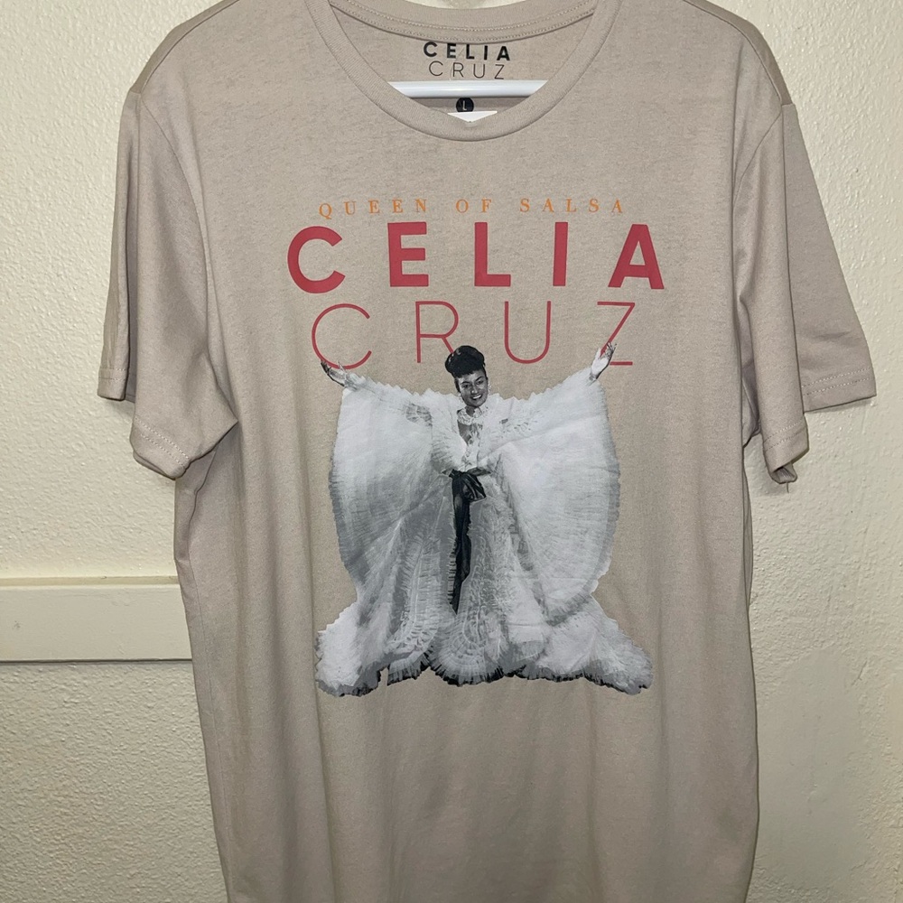 Celia Cruz Graphic Beige T-Shirt